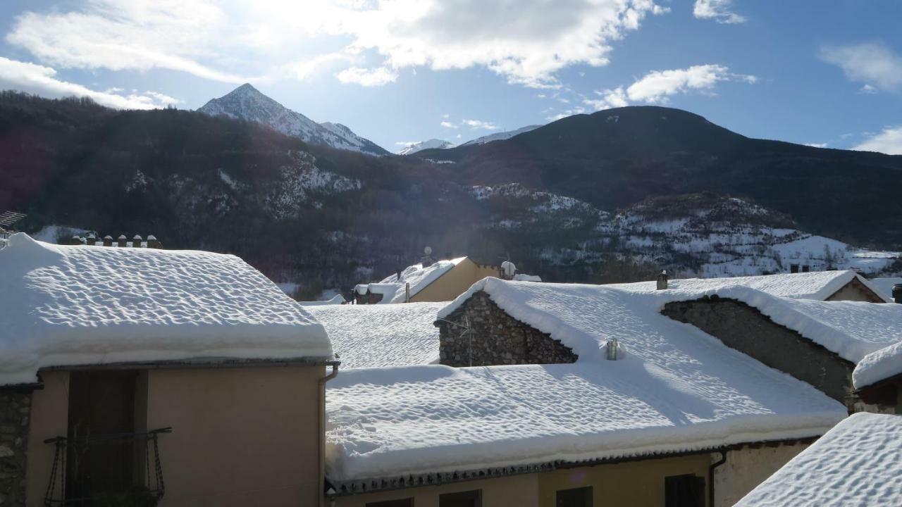 Apartamento En Benasque Casa Sinantonio - Inmocyma Luaran gambar